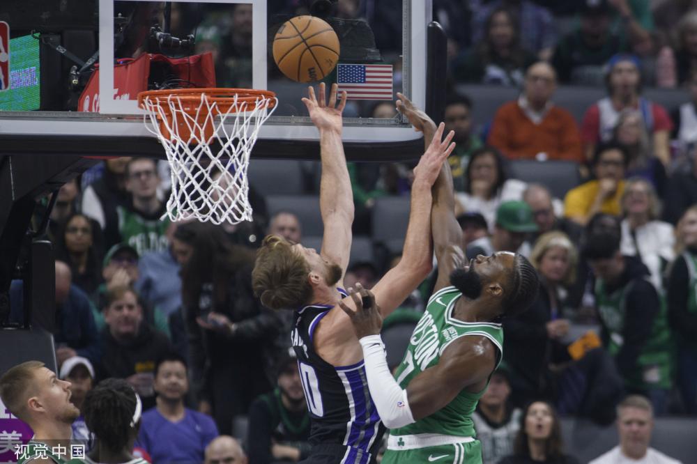 民对志愿服 民对志愿服